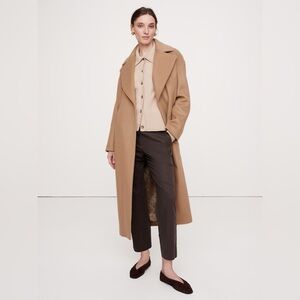 NWT! Banana Republic Chocolate Ganache Brown All Day Pant - Size Medium Tall 🩷